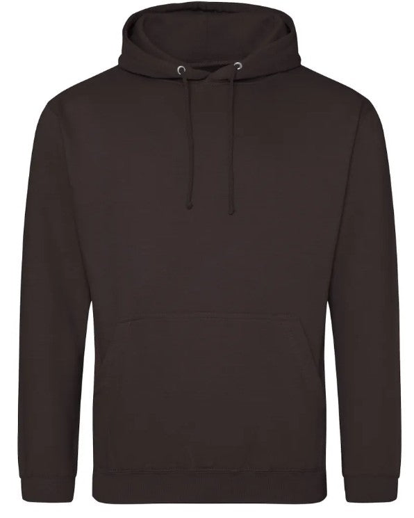 Sweat à Capuche couleur Hot Chocolat personnalisé avec broderie sur mesure. Créez une pièce unique à votre image grâce à notre savoir-faire artisanal et nos finitions de qualité.
