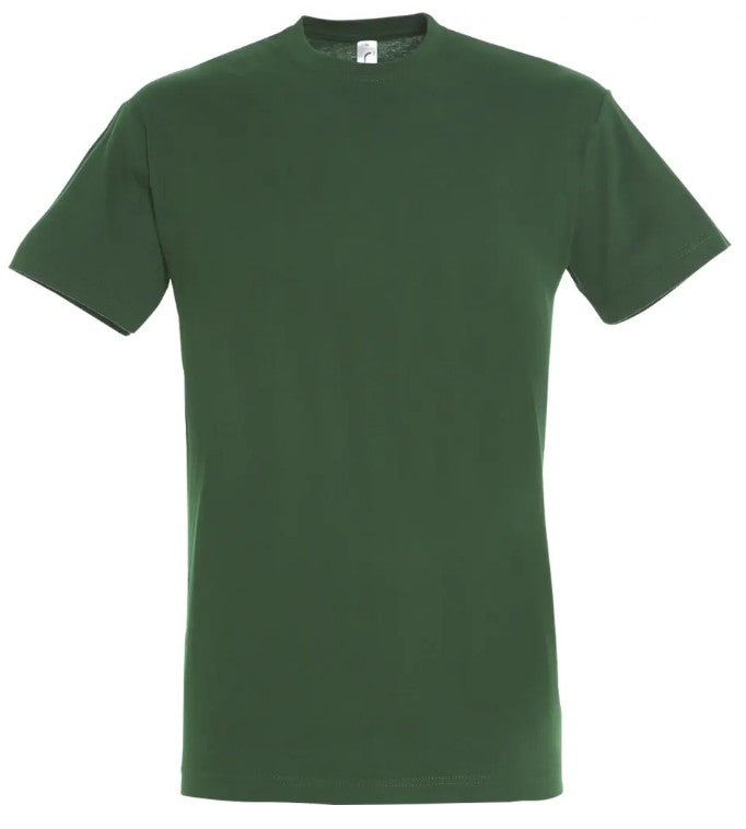 T-shirt couleur Vert Bouteille personnalisé avec broderie sur mesure. Créez une pièce unique à votre image grâce à notre savoir-faire artisanal et nos finitions de qualité.