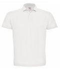 Polo couleur Blanc personnalisé avec broderie sur mesure. Créez une pièce unique à votre image grâce à notre savoir-faire artisanal et nos finitions de qualité.