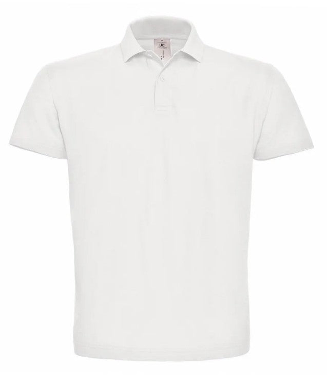 Polo couleur Blanc personnalisé avec broderie sur mesure. Créez une pièce unique à votre image grâce à notre savoir-faire artisanal et nos finitions de qualité.