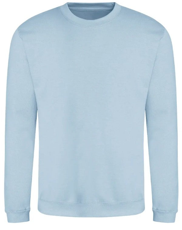 Pull couleur Ice Blue personnalisé avec broderie sur mesure. Créez une pièce unique à votre image grâce à notre savoir-faire artisanal et nos finitions de qualité.