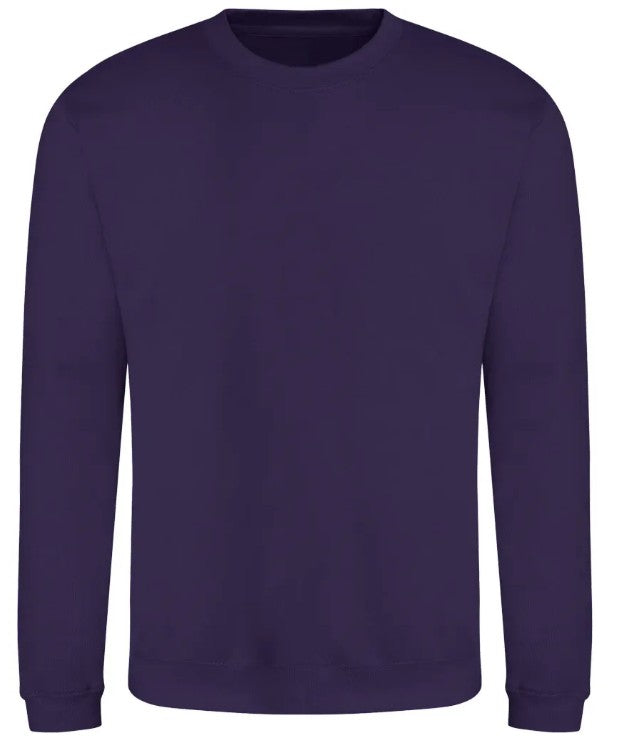 Pull couleur Purple personnalisé avec broderie sur mesure. Créez une pièce unique à votre image grâce à notre savoir-faire artisanal et nos finitions de qualité.